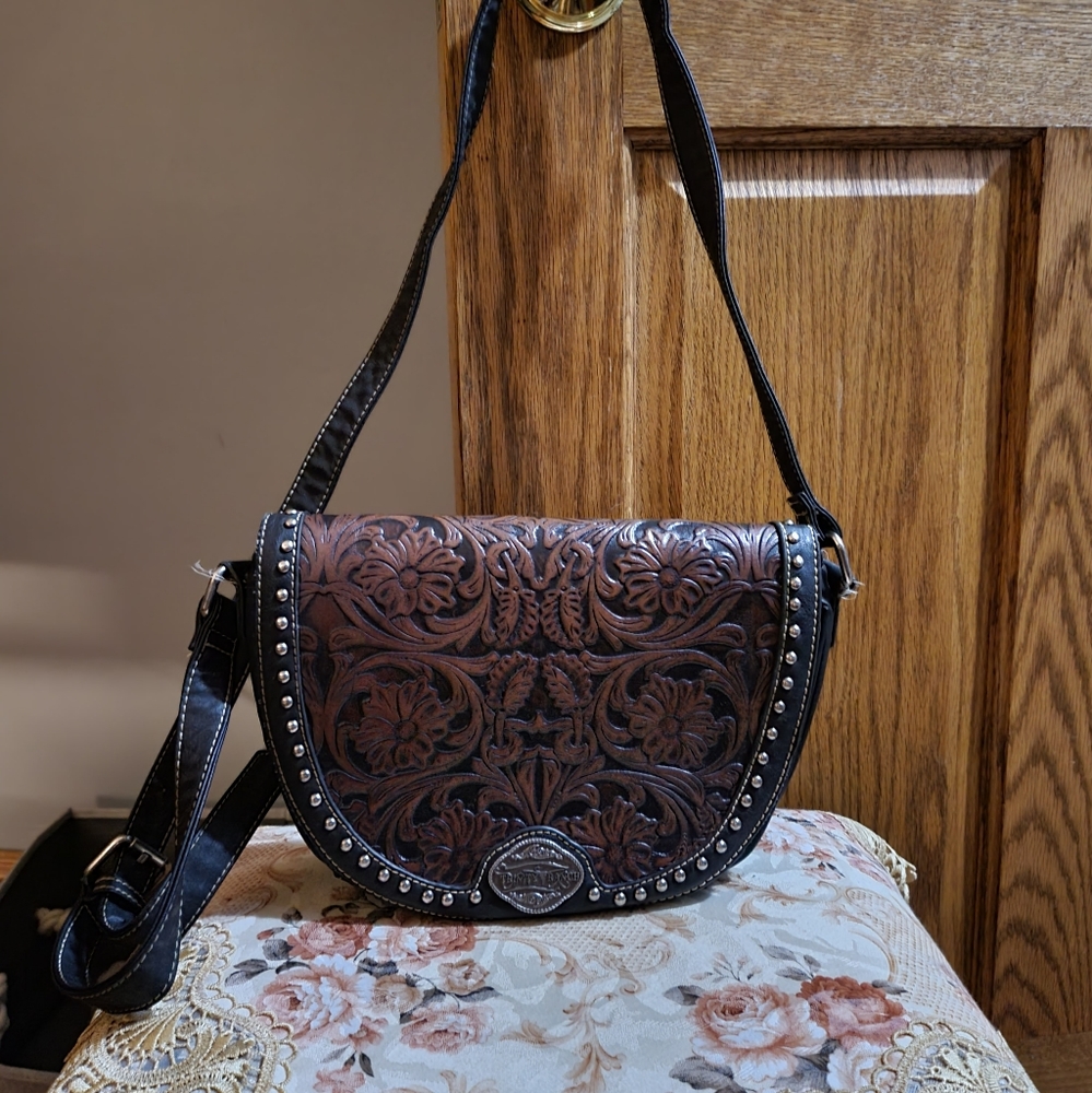 Trinity Ranch crossbody